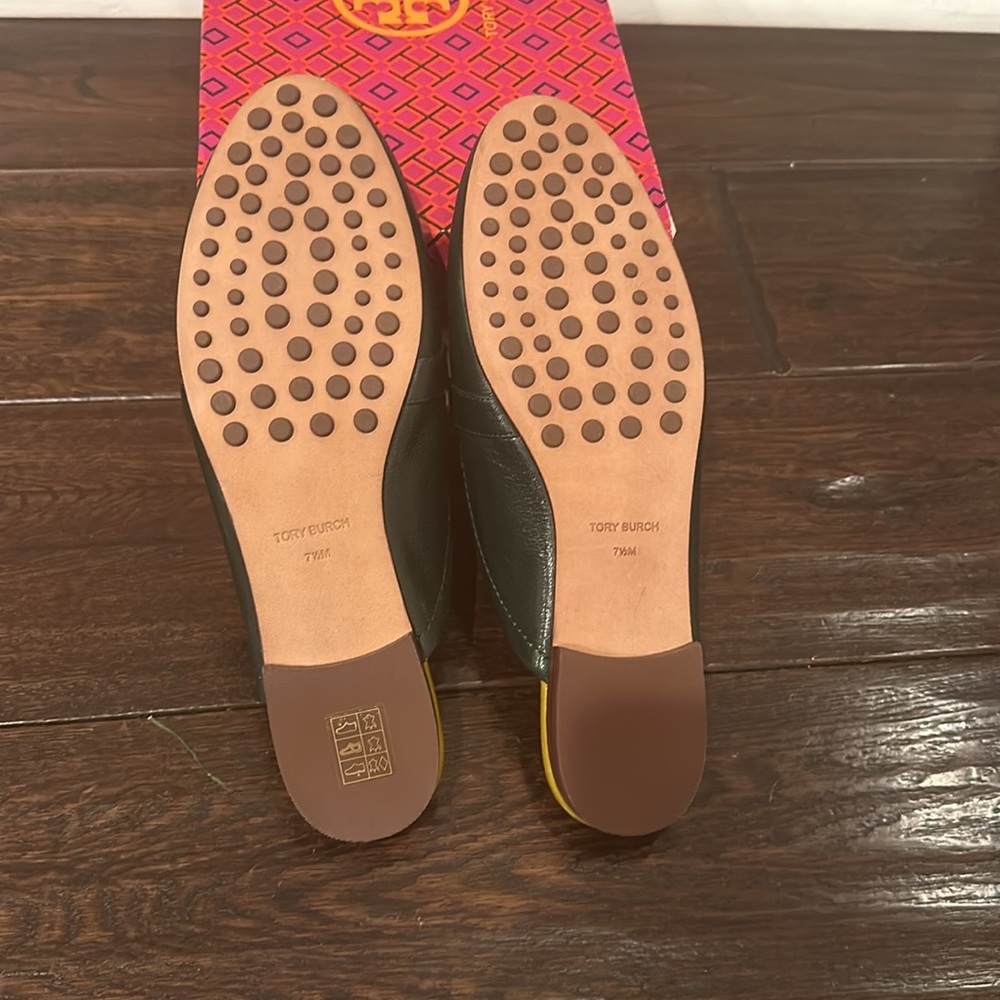 Tory Burch Georgia Backless Leather Loafers - Picture 4 of 6